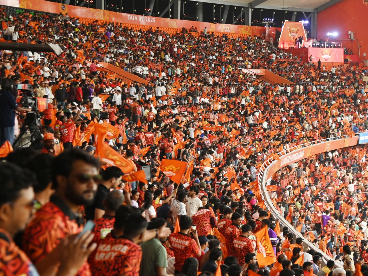 Celebrities In IPL Match at Hyderabad Uppal Cricket Stadium Photos7