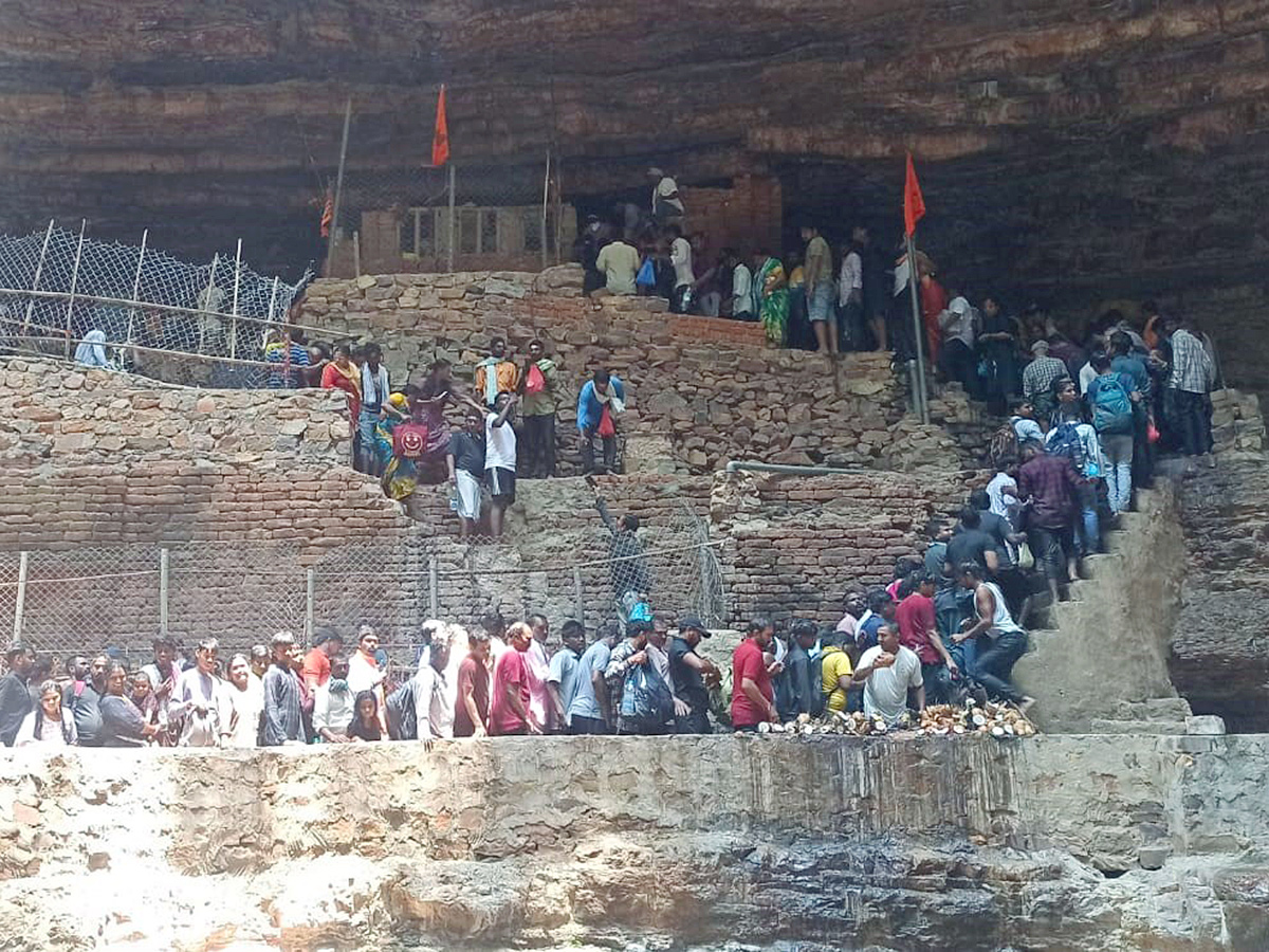 Saleshwaram Lingamaiah Swamy Jatara at Nallamala Hills3