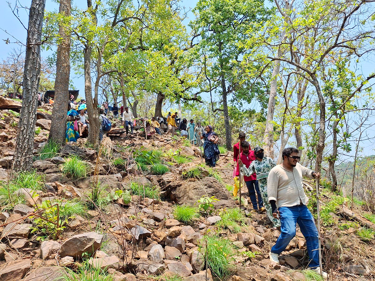 Saleshwaram Lingamaiah Swamy Jatara at Nallamala Hills7