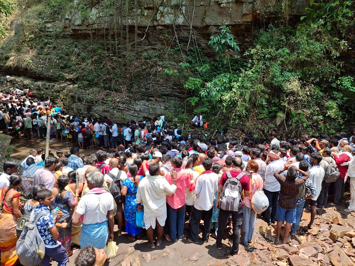 Saleshwaram Lingamaiah Swamy Jatara at Nallamala Hills9