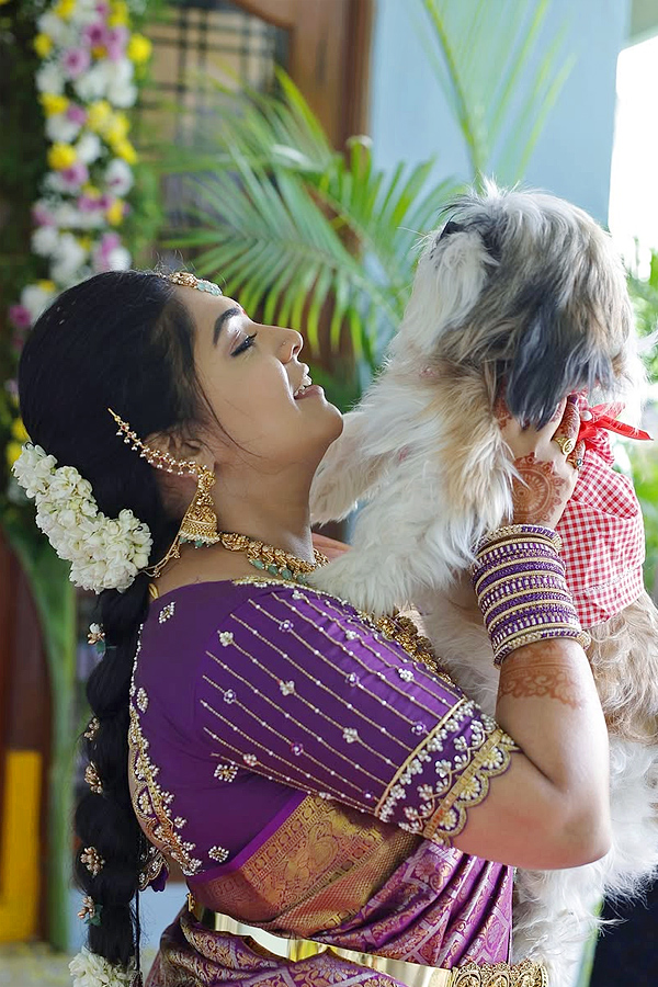 Serial Actor Sai Kiran Wife Sravanthi Shares Beautiful Pictures On Social Media 2