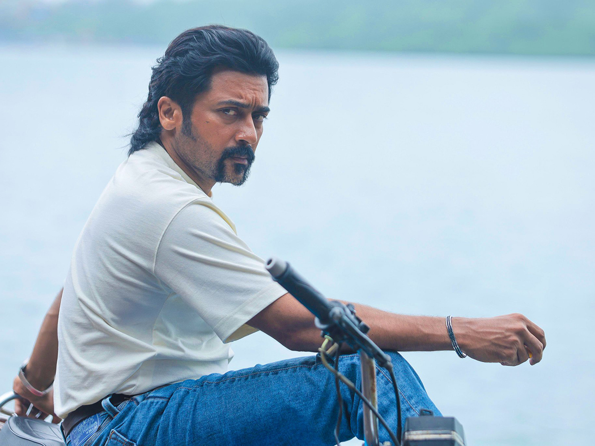 Suriya and Pooja Hegde Retro Movie Stills HD3