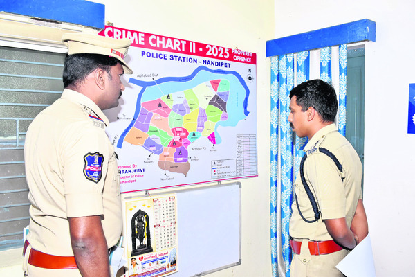 డిగ్రీ ప్రాక్టికల్స్‌ బహిష్కరిస్తాం 1