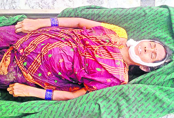 ఆటవిక చర్యలు ఆగవా? 1