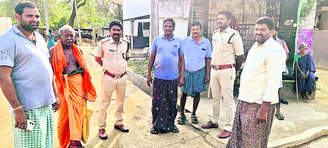 వైఎస్సార్‌సీపీ పీఏసీలో  అనిల్‌, ప్రసన్నలకు చోటు  1