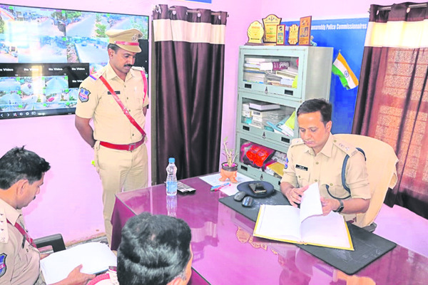 ‘పట్టు పరిశ్రమతో  మంచి ఆదాయం’ 
2