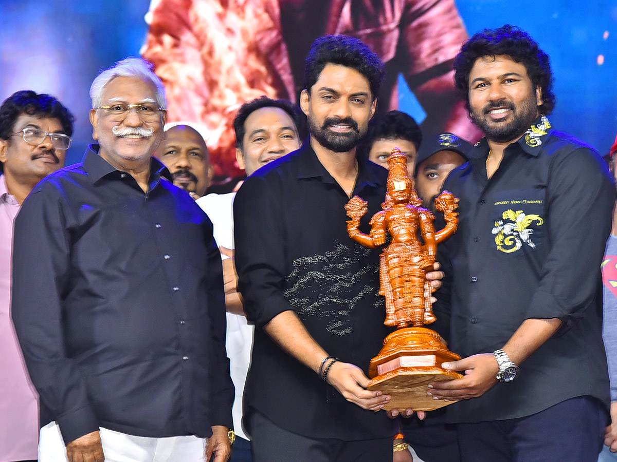 Arjun Son Of Vyjayanthi Pre Release Event Photos3