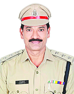 మహిళల రక్షణకు ‘టీ సేఫ్‌’1
