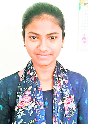 ఇంటర్‌ టాపర్స్‌కు సత్కారాలు 1
