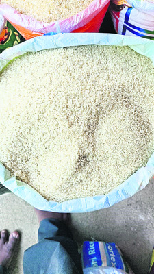 పడిపోతున్న బియ్యం కొనుగోళ్లు1