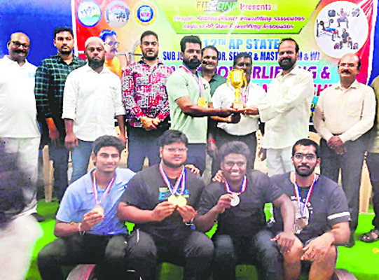 ప్రశాంతంగా గురుకుల ప్రవేశ పరీక్షలు  3