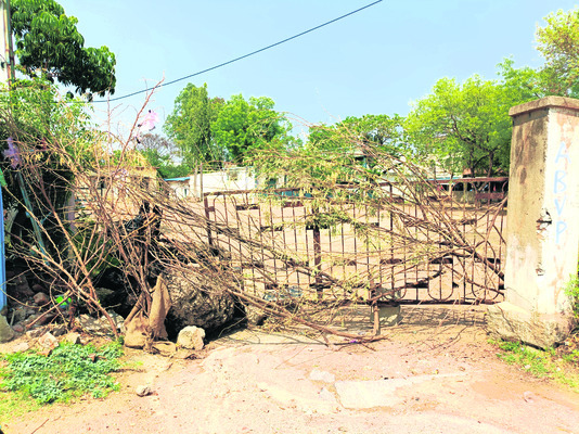 ప్రపంచంలోనే అత్యుత్తమ రాజ్యాంగం మనదే 
2