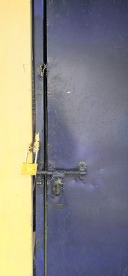 బంగారు దుకాణంలో చోరీ2