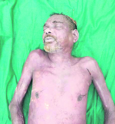 టోల్‌ప్లాజా వద్ద జనసేన నేత దౌర్జన్యం 1