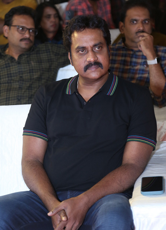 Ajith Kumar Good Bad Ugly Movie Grand Success Meet at Hyderabad16