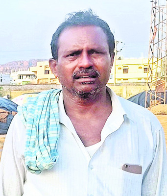 రైతుల కష్టం నీటిపాలు 9