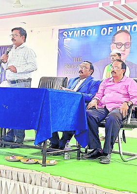 డాక్టర్‌ బీఆర్‌ అంబేడ్కర్‌ చిరస్మరణీయుడు1