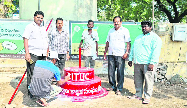బాధితులకు  భరోసా కల్పించాలి2