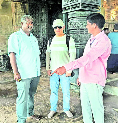సీఎం సమావేశంలో కలెక్టర్ దివాకర
3