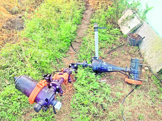 ● జేసీకి ఎస్సీ, ఎస్టీ ఉద్యోగుల అసోసియేషన్‌ వినతి 1