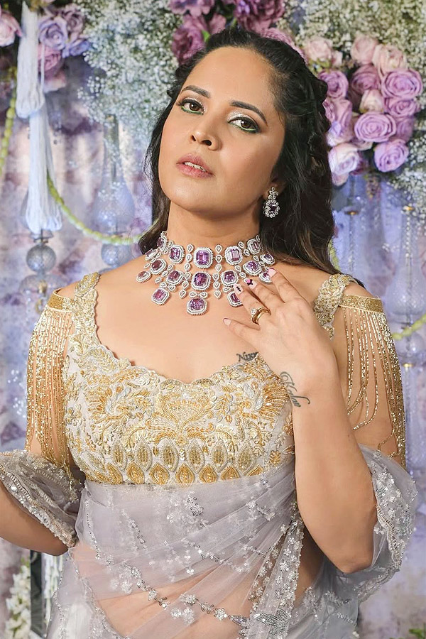 Actress Anasuya Bharadwaj Ramp Walk On Stage At Teach For Change Event In Hyderabad Photos5