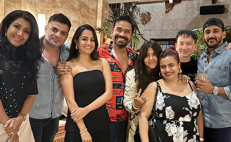 Anita Hassanandani 44th Birthday Celebrations Photos2