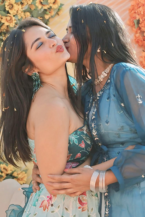 Bigg Boss 7 Telugu Priyanka Jain Enjoys In Wedding Photos 11