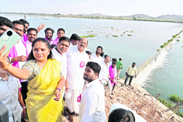 ప్రతి ఇంటి నుంచి తరలిరావాలి1