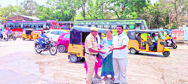 అప్రమత్తతతోనే అగ్నిప్రమాదాల నివారణ 1