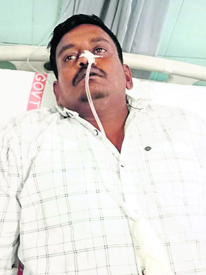 ఆటో ద్విచక్ర వాహనం ఢీ: ఇద్దరికి గాయాలు 3