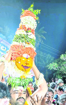 వైభవంగా మారెమ్మ ఉత్సవం 1