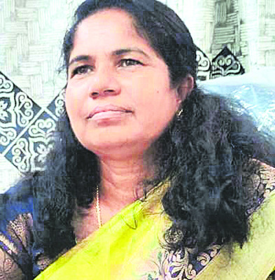 పునరావాసం కల్పించి ఇళ్లను కూల్చండి 2