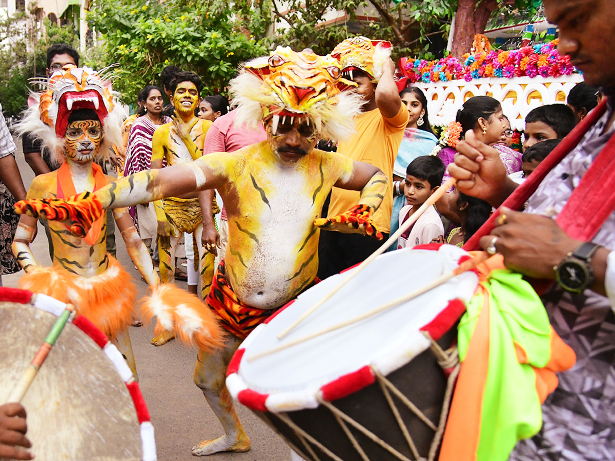 Karakachettu Polamamba Jatara Held Grandly Vizag Photos16