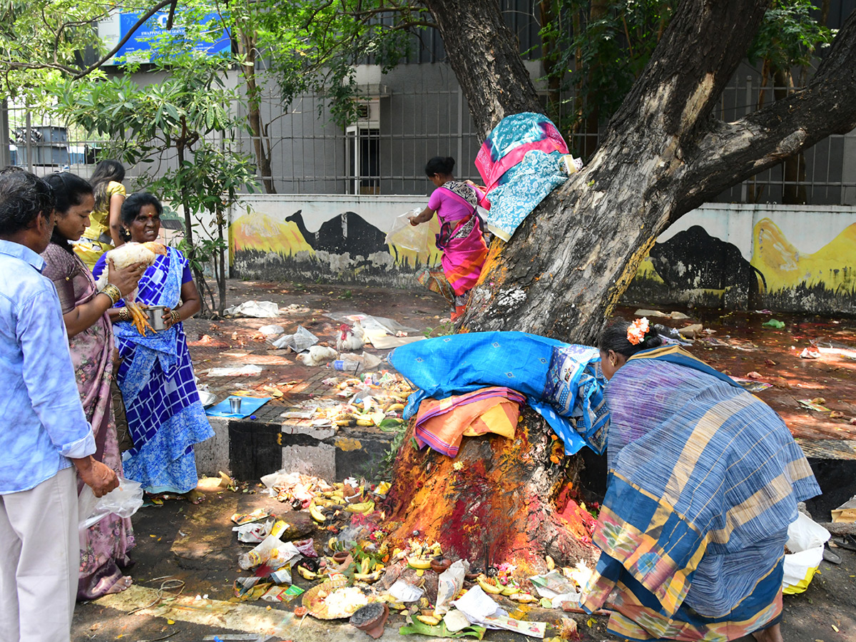 Karakachettu Polamamba Jatara Held Grandly Vizag Photos9