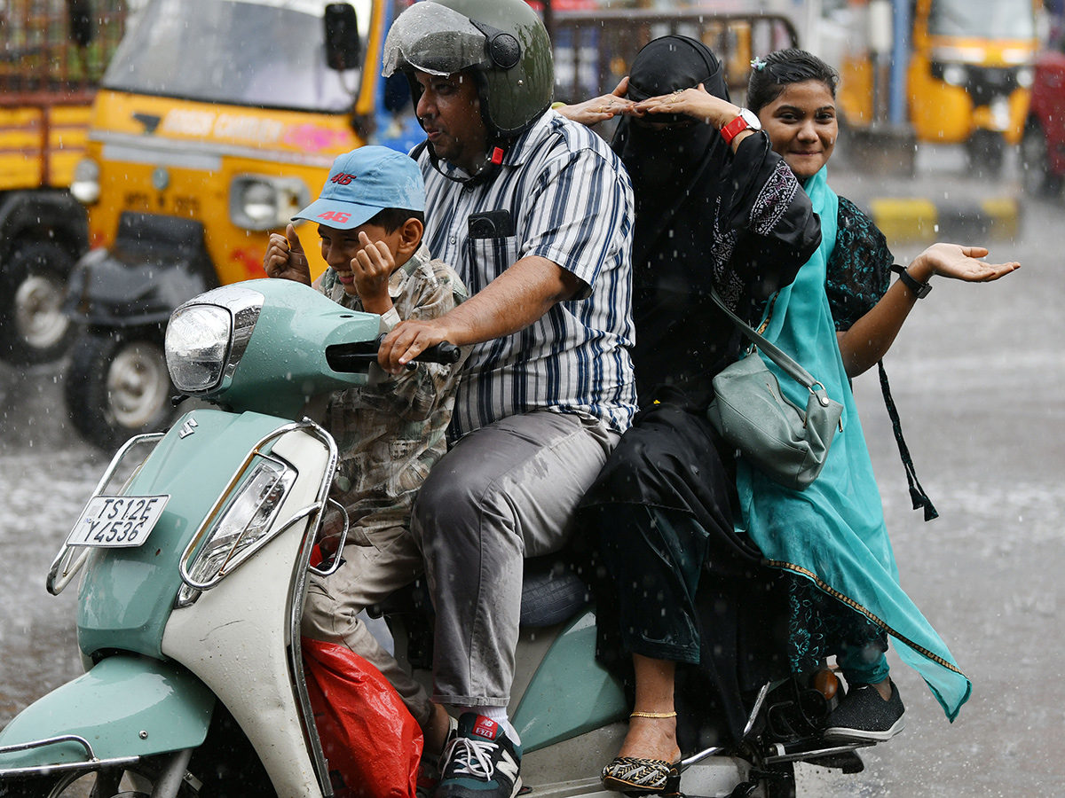 heavy rain in hyderabad today20