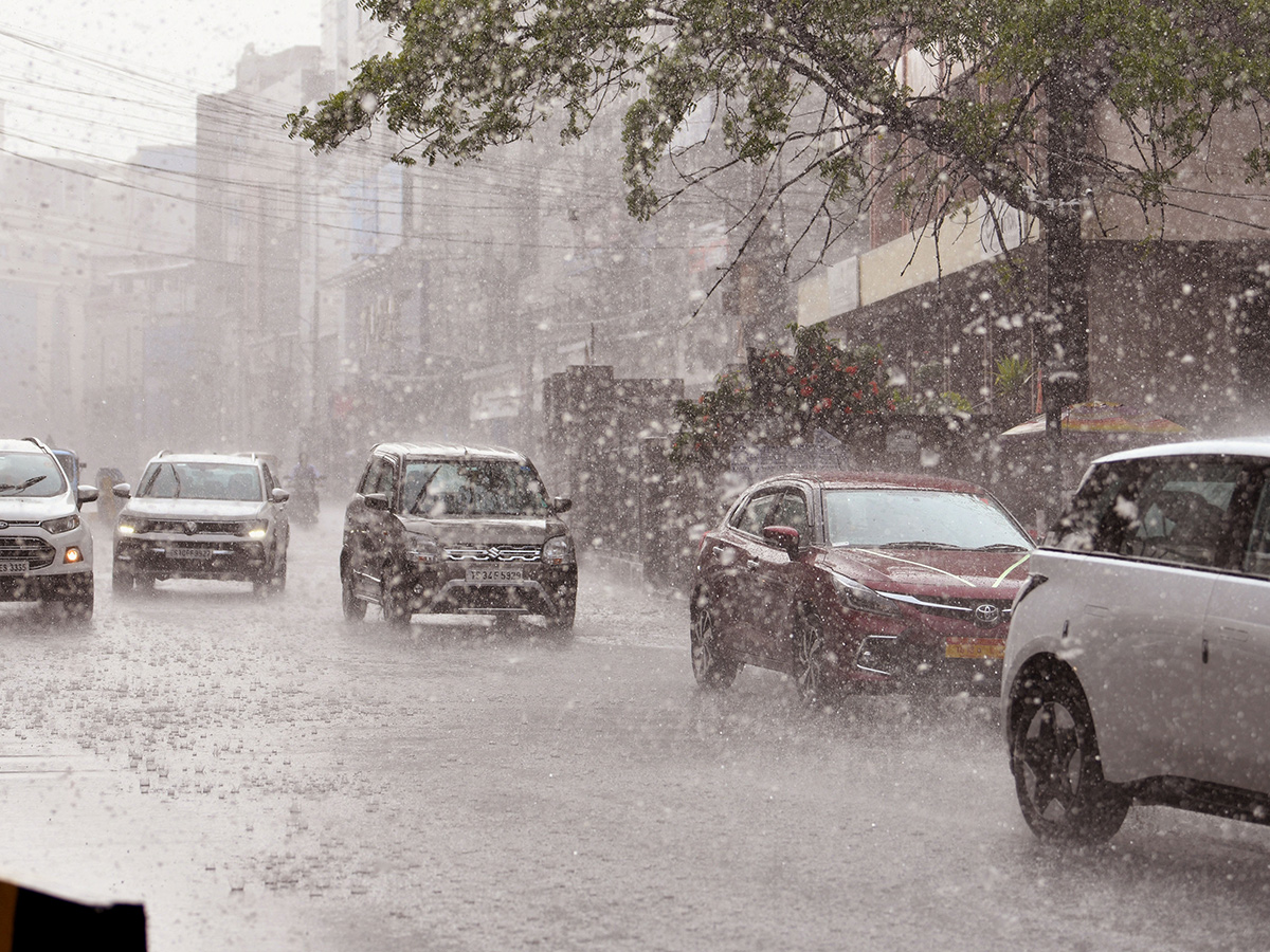 heavy rain in hyderabad today5