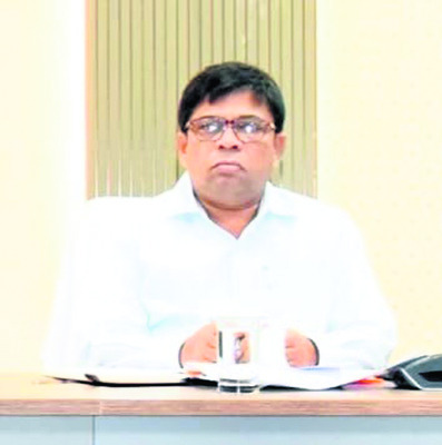 నత్తనడకన నిర్మాణాలు 1
