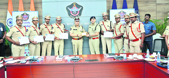 25 నుంచి కొంతేరులో నాటికల పోటీలు 
1