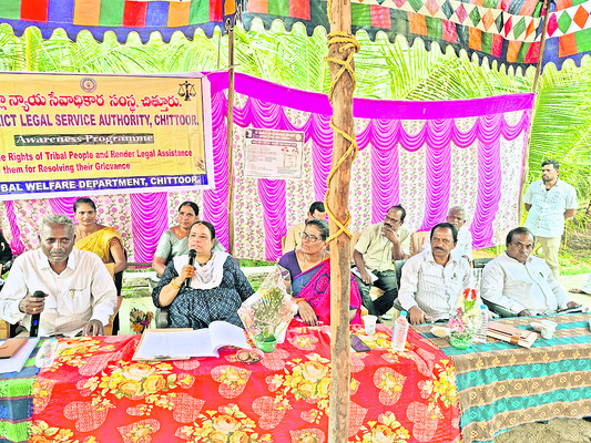 చట్టాలపై అవగాహన అవసరం
1