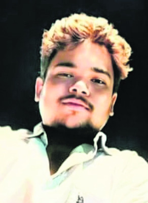 స్కూటీని ట్రాక్టర్‌ ఢీకొని  మహిళ మృతి 
1