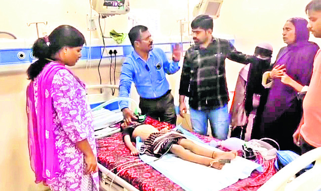 అరుదైన శస్త్ర చికిత్సతో ప్రాణాలు పోశారు 1