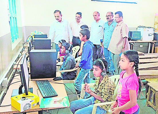 జీవనోపాధికి చేయూత 1