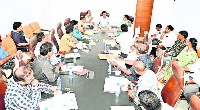 కొనుగోళ్లు సరే..3