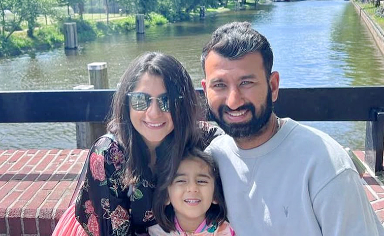 Pooja, wife of former Indian cricketer Cheteshwar Pujara, has written a book Photos3