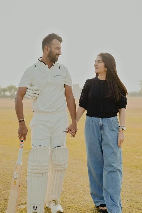 Pooja, wife of former Indian cricketer Cheteshwar Pujara, has written a book Photos9