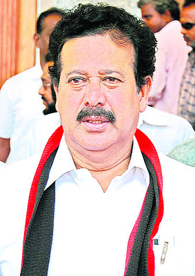 ఢిల్లీకి గవర్నర్‌ 1