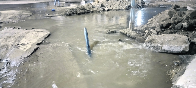 సోనియా, రాహుల్‌పై తప్పుడు కేసులు 2
