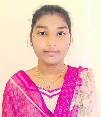 ● ప్రథమ సంవత్సర టాపర్స్‌ వీరే 
1