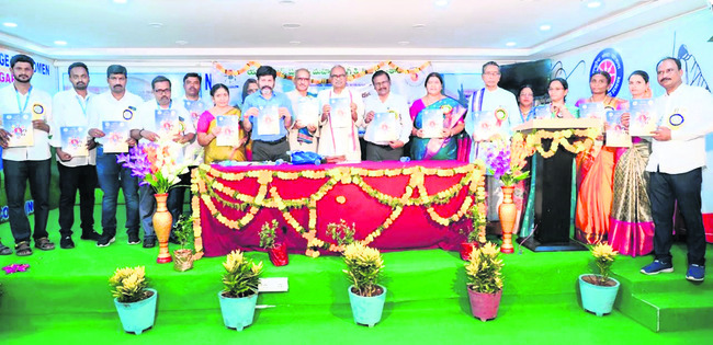 సంజనకుఎస్పీ అభినందన
2