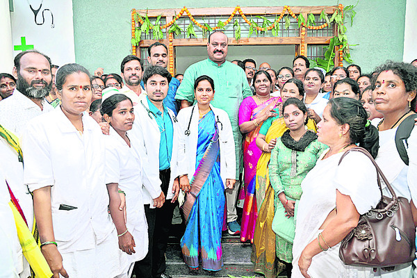 పోగొట్టుకున్న సొమ్ము అప్పగింత   2